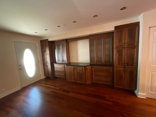 154 S Lake St in Mundelein, IL - Building Photo - Building Photo