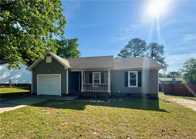 945 Winterberry Dr