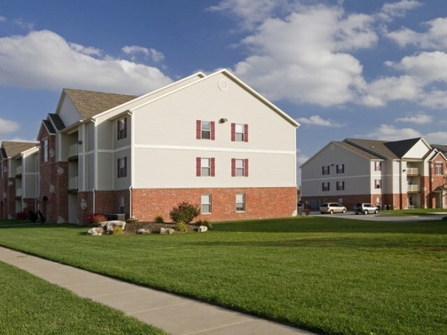 Oak Court in Republic, MO - Building Photo - Building Photo