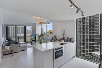 501 NE 31st St, Unit 708 in Miami, FL - Building Photo - Building Photo