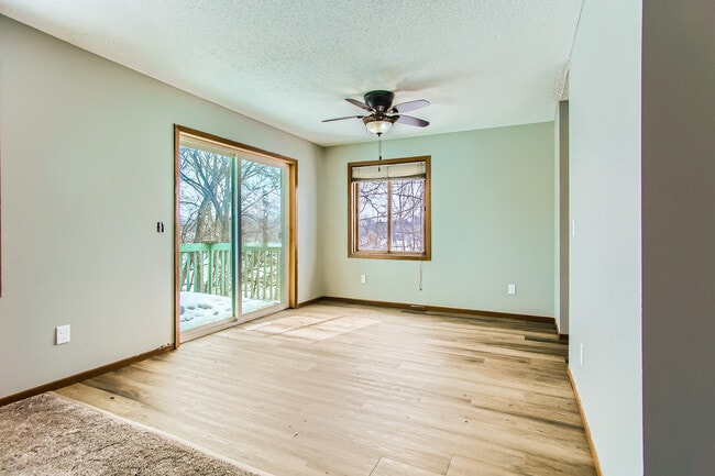 745 9th Ave S in Hopkins, MN - Building Photo - Building Photo