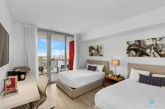 2602 E Hallandale Beach Blvd