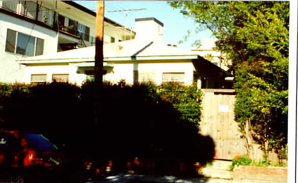 121-125 Strand St in Santa Monica, CA - Building Photo