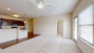 Windsor West Apartments in Champaign, IL - Foto de edificio - Interior Photo