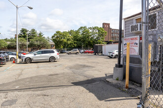 105 Fair St in Paterson, NJ - Foto de edificio - Building Photo