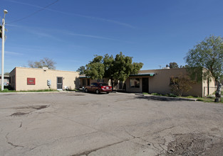 400 N Westmoreland Ave in Tucson, AZ - Building Photo - Building Photo