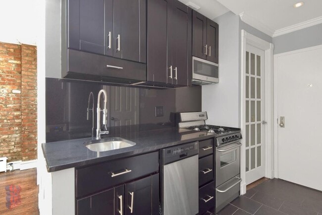 property at 411 E 12th St