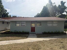 3009 W Waters Ave in Tampa, FL - Building Photo
