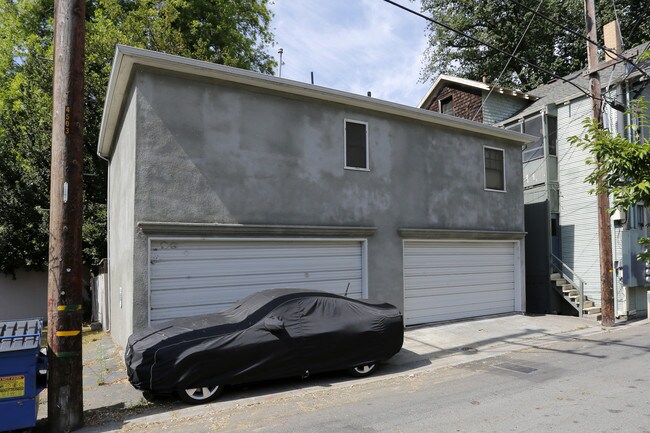 2507 Capitol Ave in Sacramento, CA - Foto de edificio - Building Photo