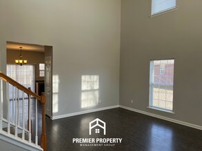 110 Wallhaven Dr SW in Huntsville, AL - Building Photo - Building Photo