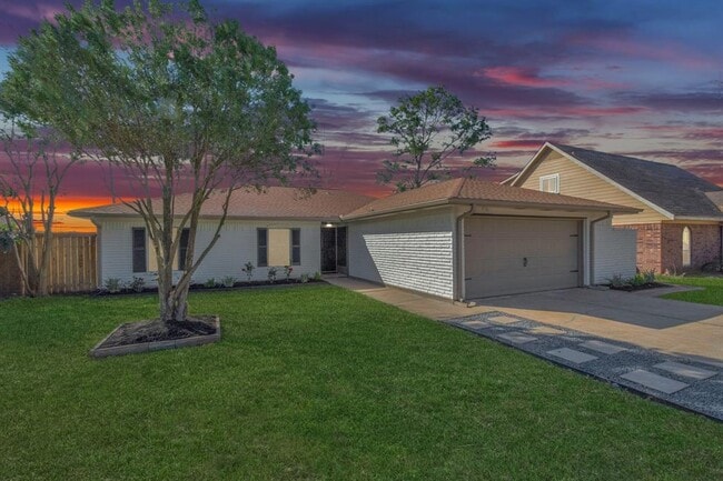 property at 1811 Eastfield Dr