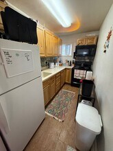 1543 Porchet Way-Unit -Apt 3 in Fairbanks, AK - Building Photo - Building Photo