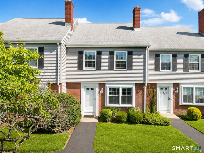 property at 8 Barrington Dr