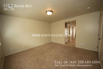 573 Raven Way in Pocatello, ID - Building Photo - Building Photo