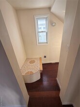 16 Wallace Ave in Mount Vernon, NY - Building Photo - Building Photo