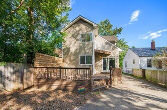 437 St Louis St in Ferndale, MI - Building Photo - Building Photo