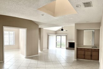 7614 W Sierra Ter Ter W in Boca Raton, FL - Building Photo - Building Photo