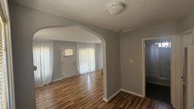 1270 Ocean Ave in Emeryville, CA - Building Photo - Building Photo