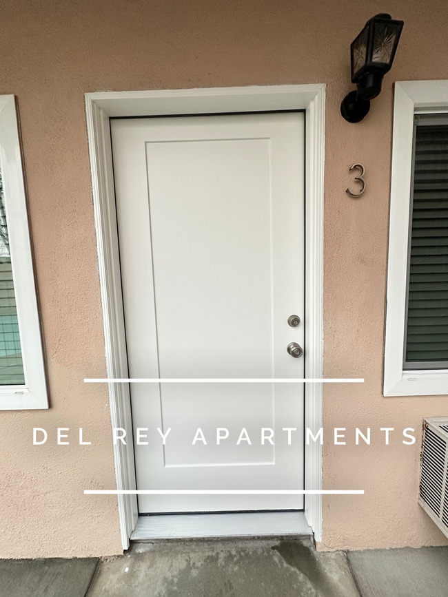 526 S 1st Ave, Unit 3 in Covina, CA - Building Photo - Building Photo