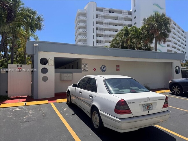 2900 N Ocean Blvd