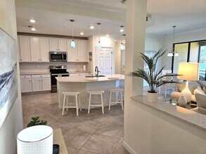 10042 Crooked Crk Dr in Venice, FL - Building Photo - Building Photo