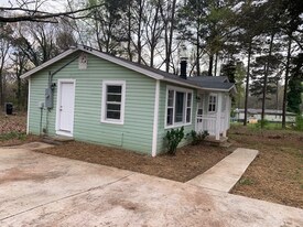 466 GA-138 in Stockbridge, GA - Building Photo