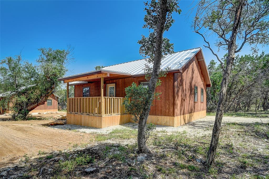 1374 Forest View Dr in Blanco, TX - Foto de edificio