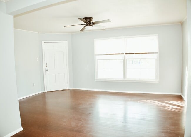 Brookview Hills in Waco, TX - Building Photo - Building Photo