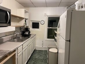 1849 Highland Ave, Unit Apt 1 in Troy, NY - Building Photo - Building Photo