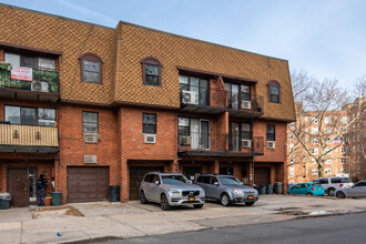 112-31 75th Ave in Forest Hills, NY - Building Photo - Building Photo