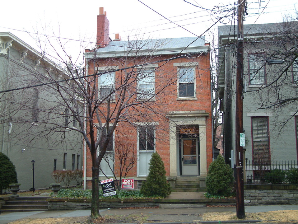 204 Garrard St in Covington, KY - Building Photo