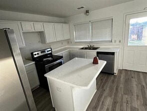 13033 Berrywood Trail in Fort Worth, TX - Building Photo - Building Photo