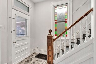 2030 Scott Blvd in Covington, KY - Building Photo