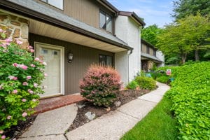 132 Pinecrest Ln in King of Prussia, PA - Building Photo - Building Photo
