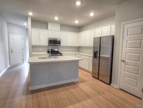 144 Little Britain St in Madison, AL - Building Photo - Building Photo