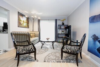 1616 Washtenaw Ave in Ypsilanti, MI - Building Photo - Building Photo