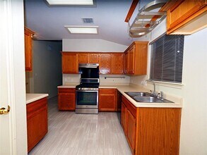 1161 Kentra Dr in Pflugerville, TX - Building Photo - Building Photo