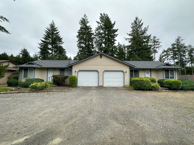 property at 73 E Pine Park Ln