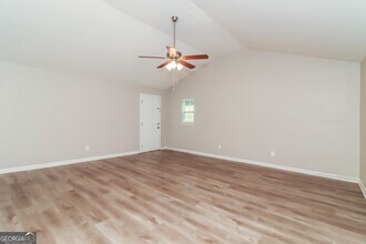 1283 Parkwood Chase NW in Acworth, GA - Foto de edificio - Building Photo