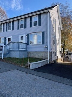 10 Moulton Ct in Beverly, MA - Building Photo - Building Photo