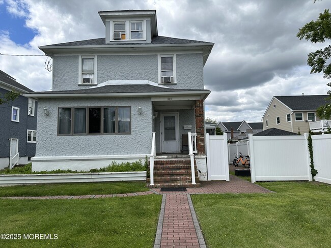 property at 538 Ocean Blvd