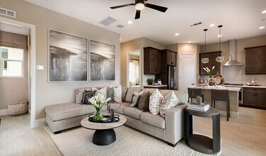 27356 Alpine Mdws Ct in Valencia, CA - Building Photo - Building Photo