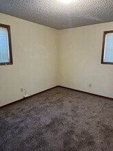 100 Plains St, Unit 38 in Dodge City, KS - Building Photo - Building Photo