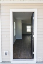 455 Coconut Dr in Bloomingdale, GA - Building Photo - Building Photo