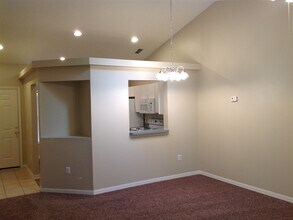 214 Strada Dr in Davenport, FL - Building Photo - Building Photo