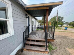 610 16th Ave E in Polson, MT - Foto de edificio - Building Photo