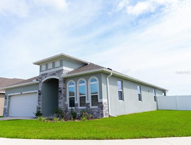 445 Silver Palm Dr in Haines City, FL - Building Photo - Building Photo