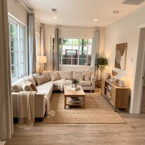 400 Calle Del Monte, Unit B in Sonoma, CA - Building Photo