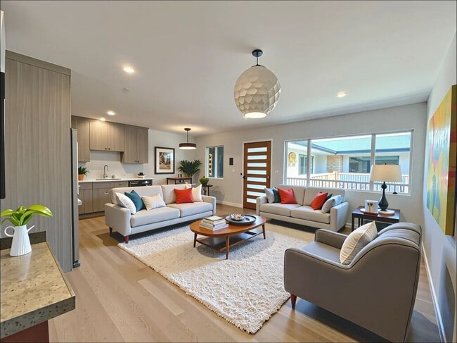 property at 3207 W 3rd-#1