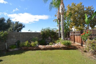 4417 Almond Grove Ln in Bakersfield, CA - Building Photo - Building Photo